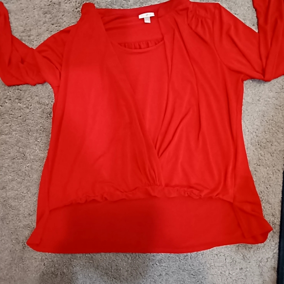ROZ & ALI Red Long Sleeve Design Top Womens Casual - Picture 2 of 6